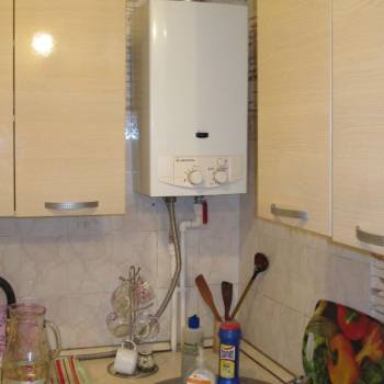 Продается Многокомнатная квартира, 80 м²