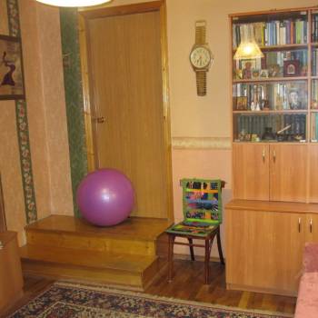 Продается Многокомнатная квартира, 80 м²