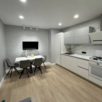 Продается 2-х комнатная квартира, 70,1 м²