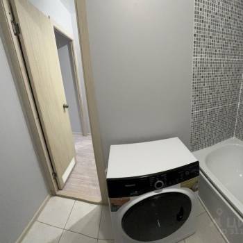 Продается 1-комнатная квартира, 36 м²