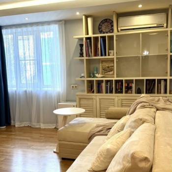 Сдается 2-х комнатная квартира, 57 м²