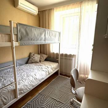 Сдается 2-х комнатная квартира, 57 м²