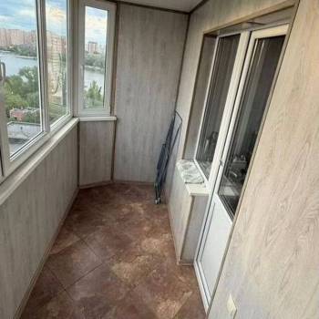 Сдается 2-х комнатная квартира, 65 м²