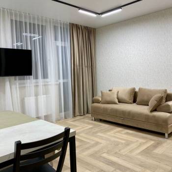 Продается 1-комнатная квартира, 32 м²
