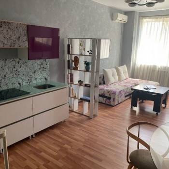Продается Многокомнатная квартира, 140 м²