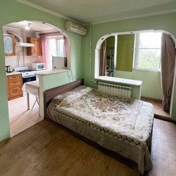 Продается 1-комнатная квартира, 23 м²