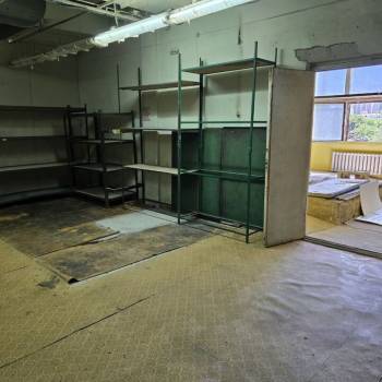 Сдается Нежилое помещение, 179,5 м²