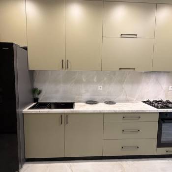 Продается 1-комнатная квартира, 37 м²