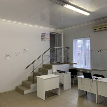 Продается Нежилое помещение, 184 м²