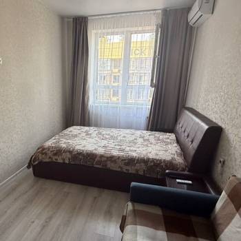 Сдается 1-комнатная квартира, 40 м²