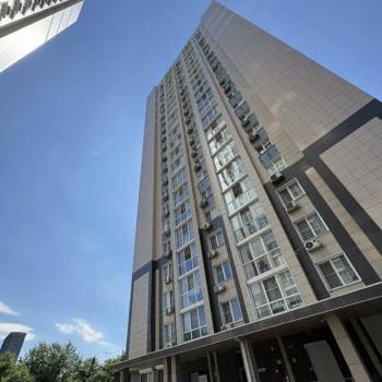 Продается 1-комнатная квартира, 44 м²