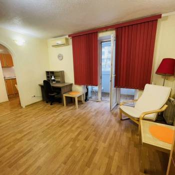 Сдается 1-комнатная квартира, 37,1 м²