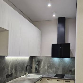 Продается 1-комнатная квартира, 36 м²