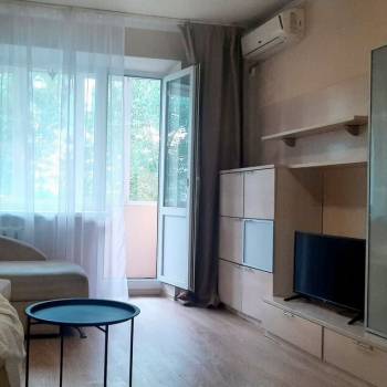 Сдается 1-комнатная квартира, 41 м²