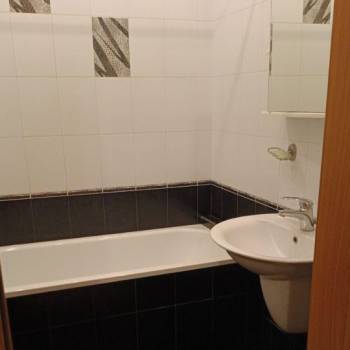 Сдается 2-х комнатная квартира, 64 м²
