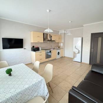 Сдается 2-х комнатная квартира, 87 м²