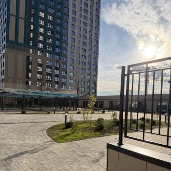 Продается 1-комнатная квартира, 32 м²