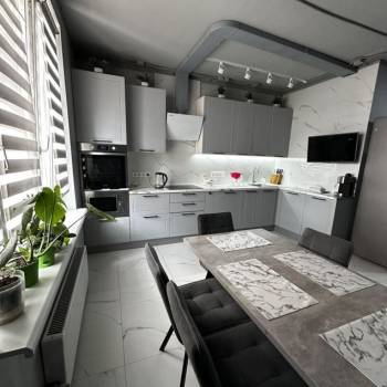 Продается 2-х комнатная квартира, 69,7 м²