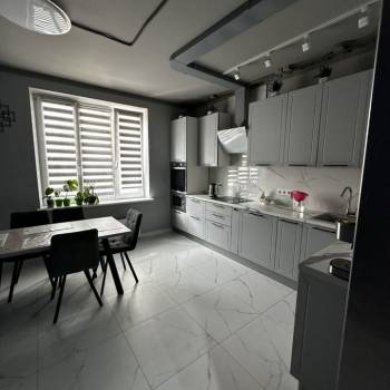 Продается 2-х комнатная квартира, 69,7 м²