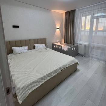 Продается 1-комнатная квартира, 56 м²