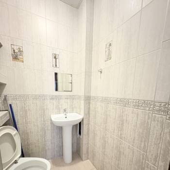 Сдается 2-х комнатная квартира, 87 м²