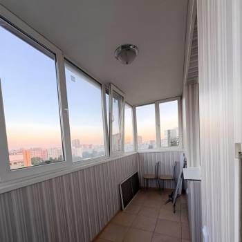 Сдается 2-х комнатная квартира, 87 м²