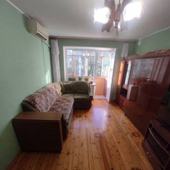 Продается 1-комнатная квартира, 33 м²