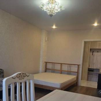 Сдается 1-комнатная квартира, 46 м²