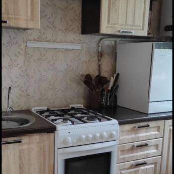 Сдается Многокомнатная квартира, 60 м²