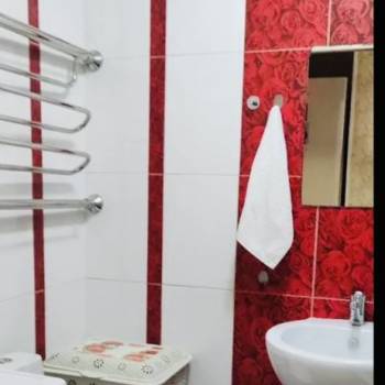 Сдается Многокомнатная квартира, 60 м²