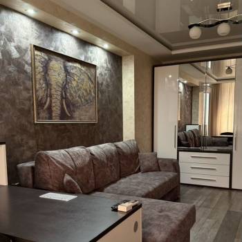 Продается 1-комнатная квартира, 45,7 м²