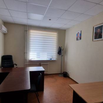 Сдается Нежилое помещение, 420 м²
