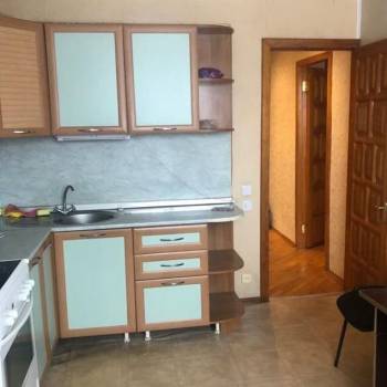 Сдается Многокомнатная квартира, 80 м²