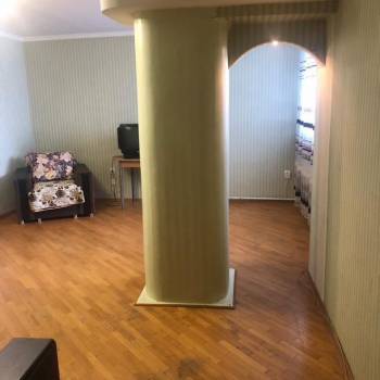 Сдается Многокомнатная квартира, 80 м²