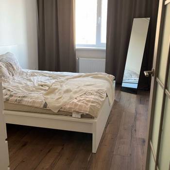 Сдается 1-комнатная квартира, 69 м²