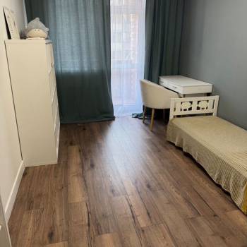 Сдается 1-комнатная квартира, 69 м²