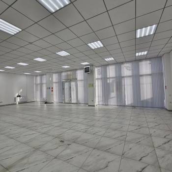 Сдается Нежилое помещение, 356 м²