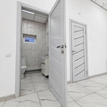 Сдается Нежилое помещение, 356 м²
