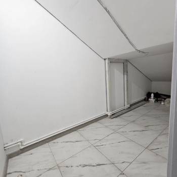 Сдается Нежилое помещение, 356 м²