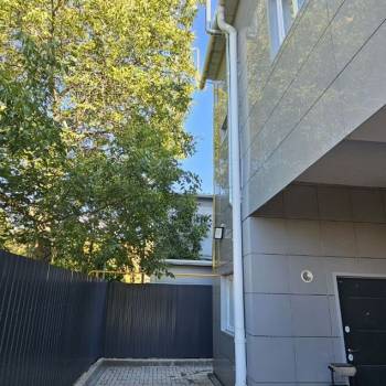 Сдается Нежилое помещение, 356 м²