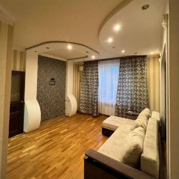 Сдается 1-комнатная квартира, 39 м²