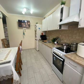 Продается 2-х комнатная квартира, 60 м²