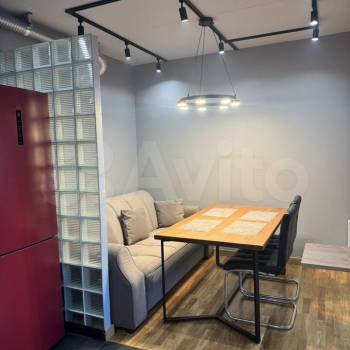 Сдается 1-комнатная квартира, 42 м²