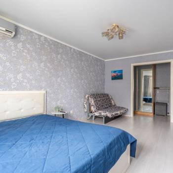 Продается 1-комнатная квартира, 40,6 м²