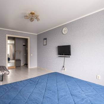 Продается 1-комнатная квартира, 40,6 м²