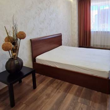 Продается 1-комнатная квартира, 40 м²