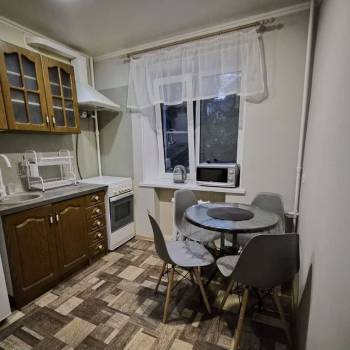 Сдается Многокомнатная квартира, 55,6 м²
