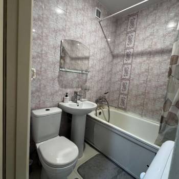 Сдается Многокомнатная квартира, 55,6 м²