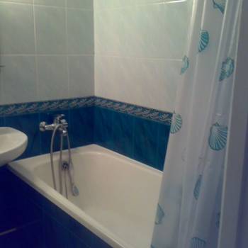 Сдается Многокомнатная квартира, 60 м²
