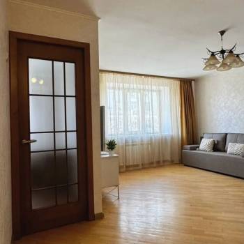 Продается 1-комнатная квартира, 34 м²